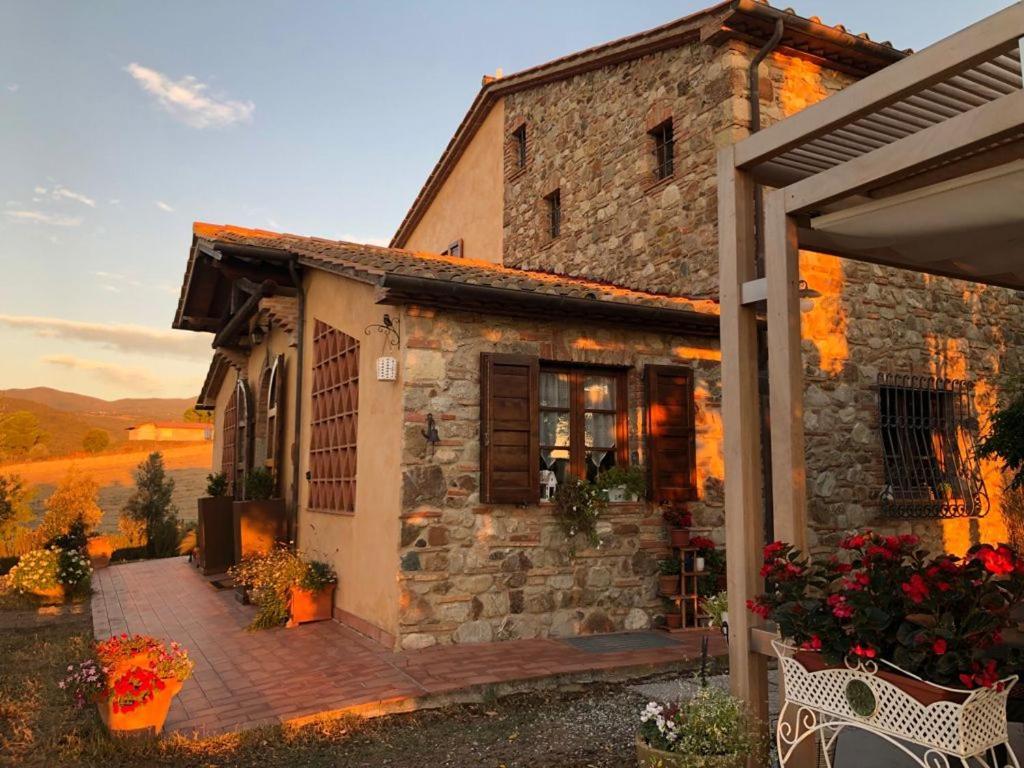 Bed And Breakfast Casale Del Sole Castellina Marittima Kültér fotó
